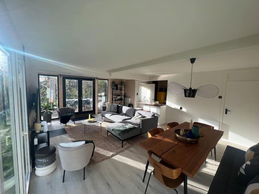 Moderne Bungalow Voor 6 Personen Julianadorp Exterior photo